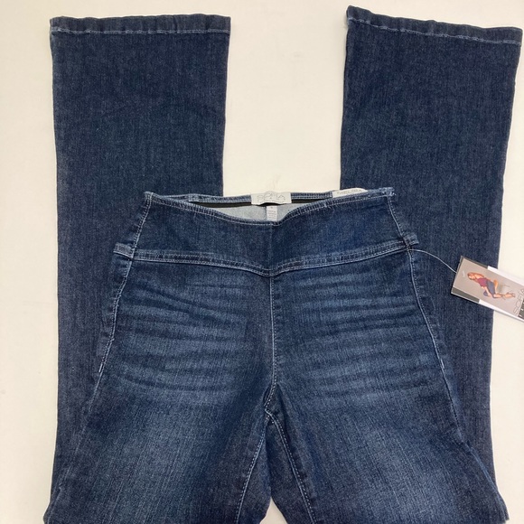 Sophia Jeans by Sophia Vegara Denim - Sophia Jeans flare jeans (new)